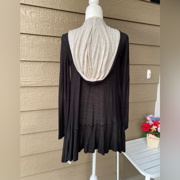 Matty M Rayon hooded Ruffled Trim Open Cardigan size Small - Picture 4 of 8